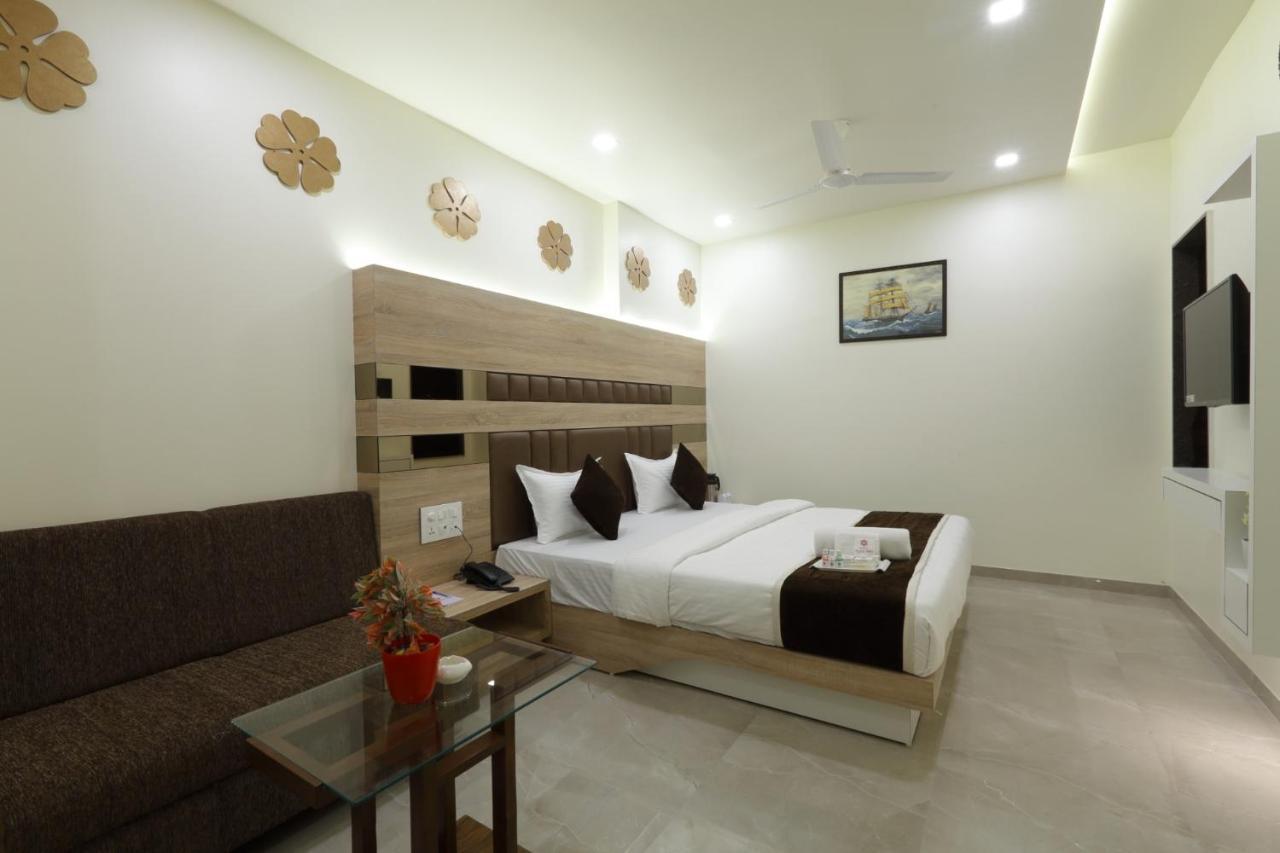 Hotel Alka Inn Ahmedabad Eksteriør bilde